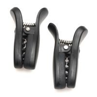 XR Brands Dark Grip - Pinzas para pezones vibradoras - Negro, imagen 2